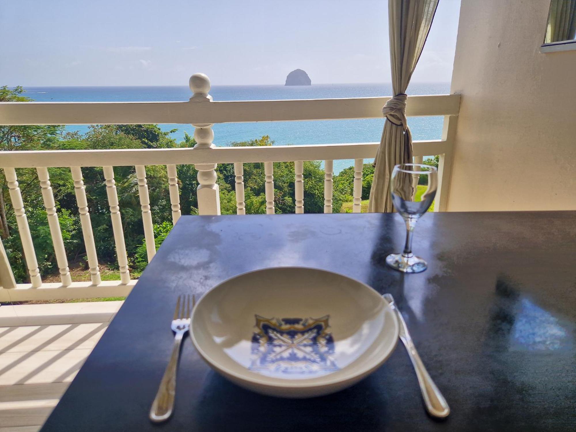 Appartement Terrasse Vue Mer Et Piscine Le Diamant Exterior foto